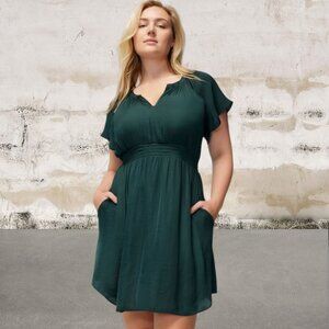 Soma Crinkle Satin Flutter Sleeve Bra Dress Green Size Medium